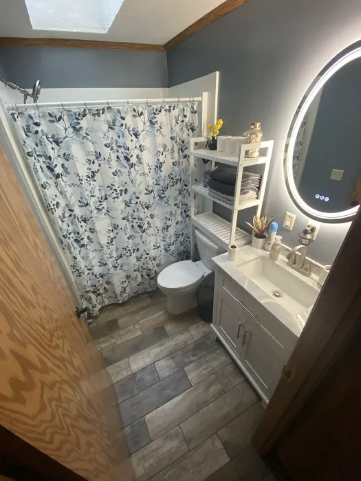 ServiceMaster by Tekton Picture 6