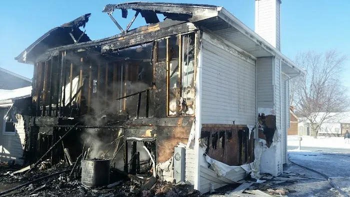 24-7secured board up inc Picture 1