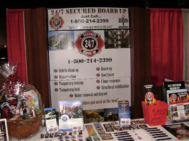 24-7secured board up inc Picture 5