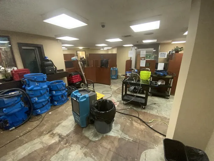 24/7 Emergency & Restoration LLC Picture 10