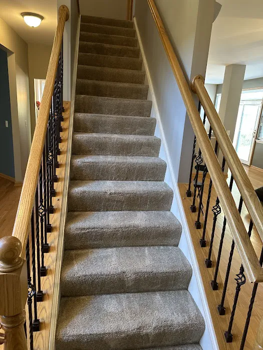 Exquisite Carpet Cleaning Picture 6