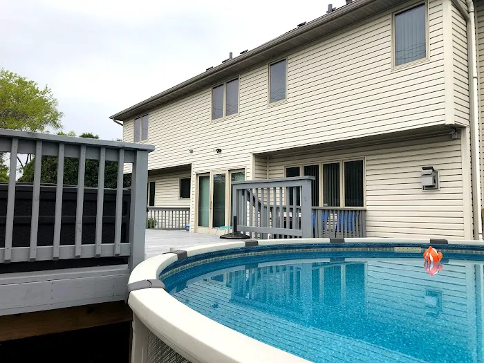 Royal LLC Picture 10