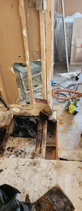 Mold Squad Restoration & Contracting, LLC Picture 6