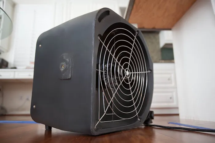 EST Water Damage Restoration Picture 2