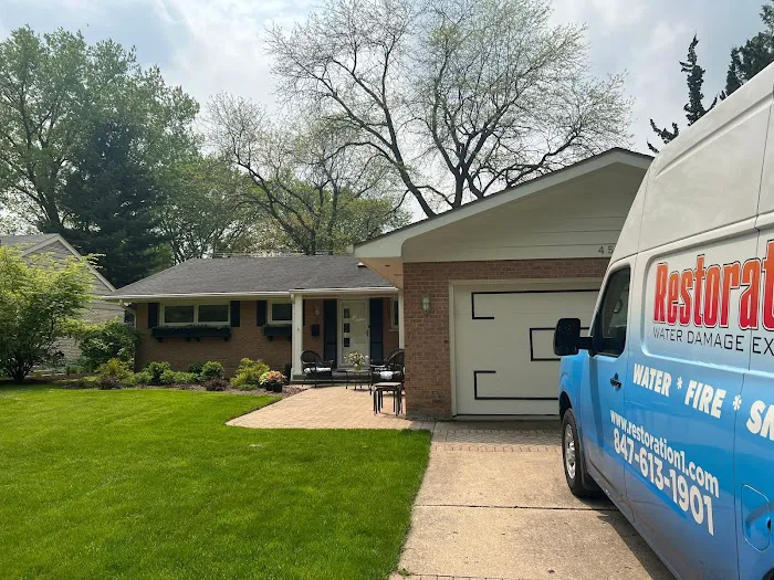 Restoration 1 of Chicago North Shore Picture 7