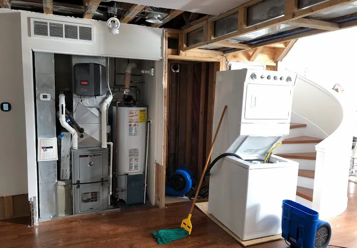 AFC Water Damage Restoration Picture 5