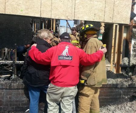 1-800 BoardUp of Lake Bluff