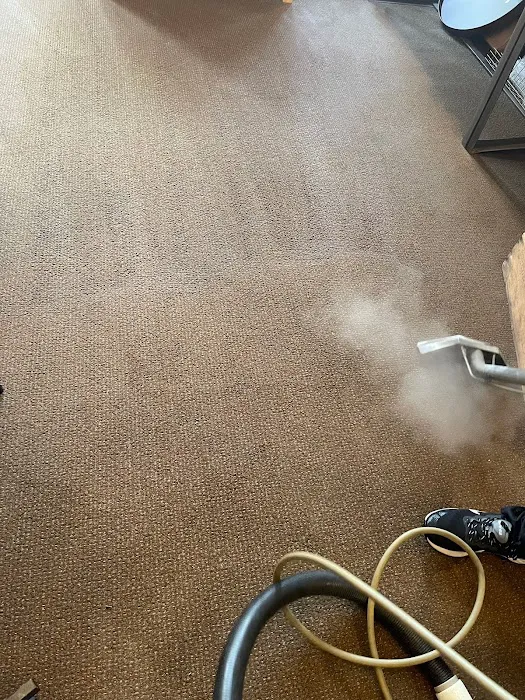 Lakeshore Janitorial Services LLC Picture 10