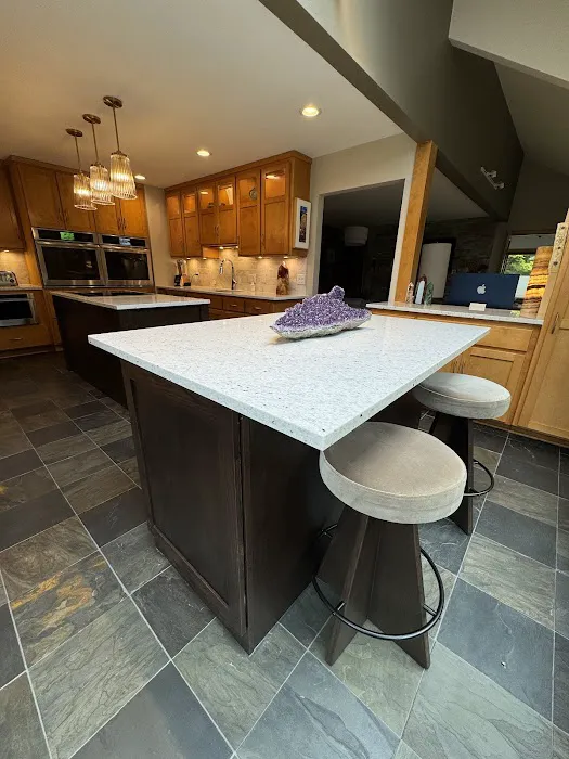 Odd Job Larry Inc Picture 5