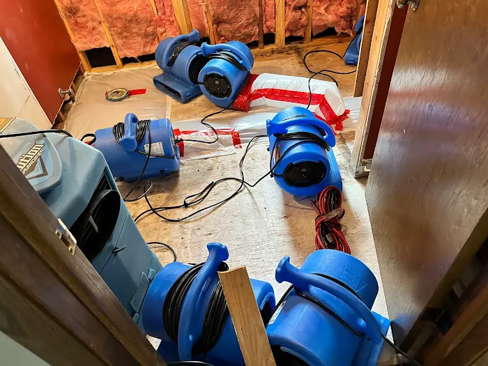 Superior 24/7 Inc. Picture 9