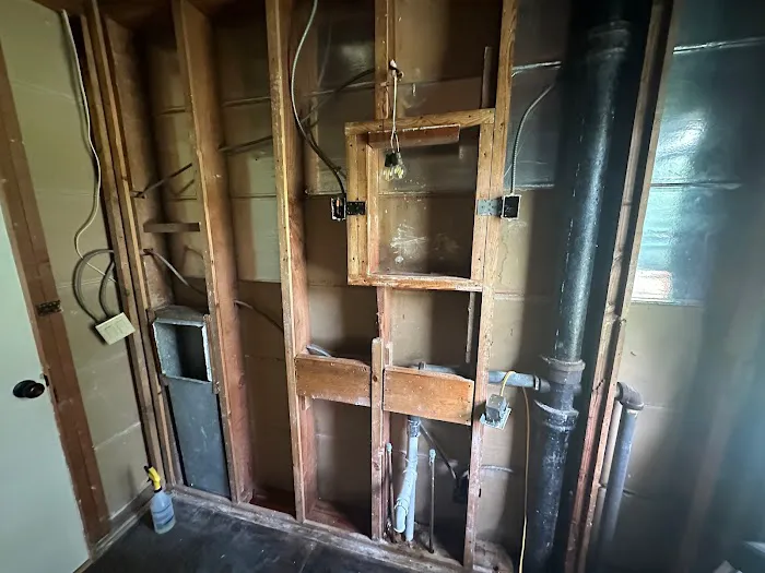 Superior 24/7 Inc. Picture 3