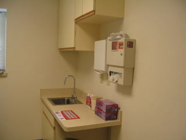 Sunrise Cleaning & Construction Services Picture 1