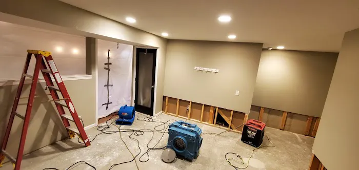 Hays + Sons Picture 8