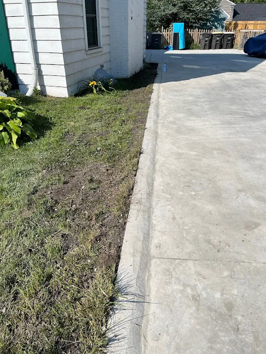 Interior Channel Picture 5