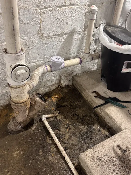 Roto-Rooter Plumbing & Water Cleanup Picture 5