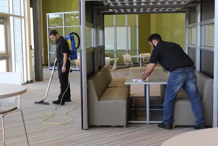 Clean Team USA Picture 7