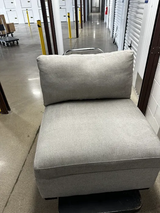 Pink Cleaning Company Picture 3