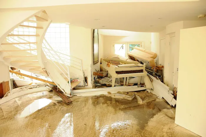 Clancy Water Damage Restoration Services Picture 6