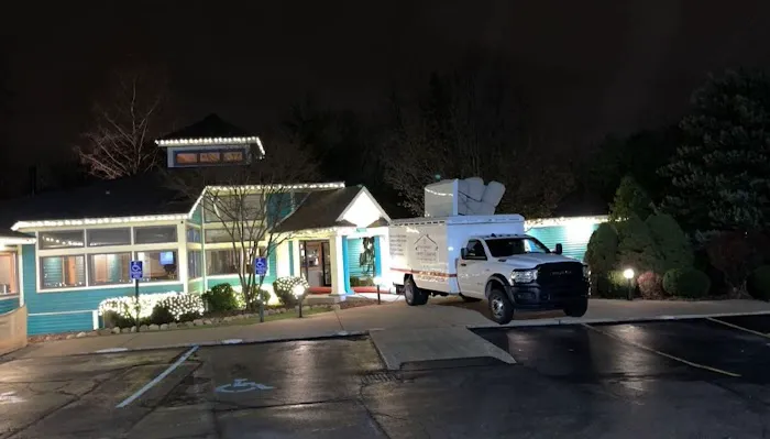 Steves Air Duct Carpet Cleaning Picture 4