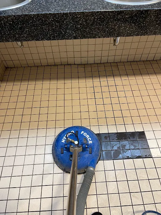 Steves Air Duct Carpet Cleaning Picture 3