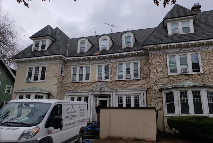 Steves Air Duct Carpet Cleaning Picture 5