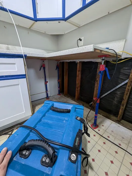 Decker Water Damage Restoration Picture 3