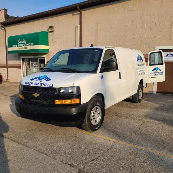 Wash On Wheels Picture 8