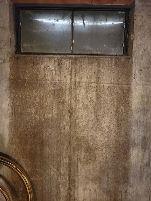 Flood Pros Restoration Picture 7