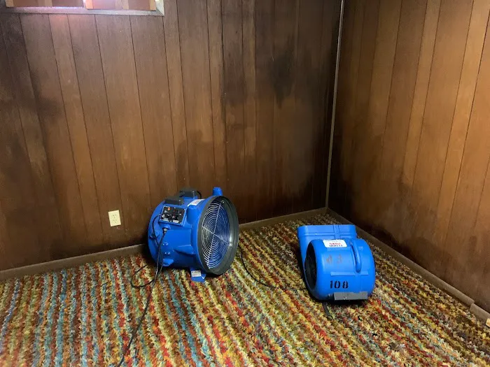 Flood Pros Restoration Picture 1