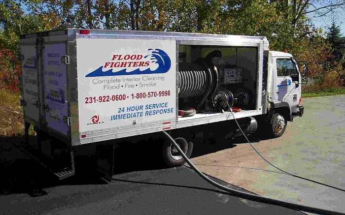 Flood Fighters Picture 6