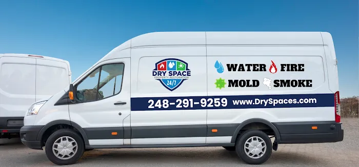 DRY SPACE PROPERTY RESTORATION & EQUIPMENT RENTAL Picture 10