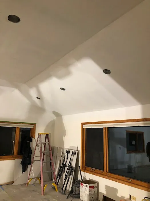 Persistent Painting and Drywall Repair Picture 2