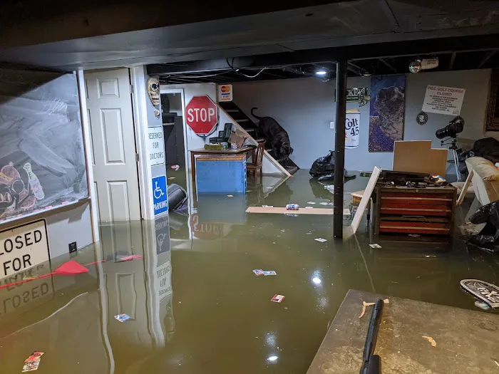 24 Hour Flood Pros of Michigan Picture 9