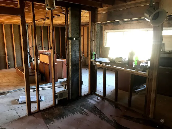 Select Restoration - Fire Restoration Experts Of Southeast MI Picture 9