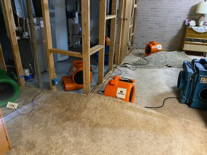 Lakeshore Restoration LLC Picture 5