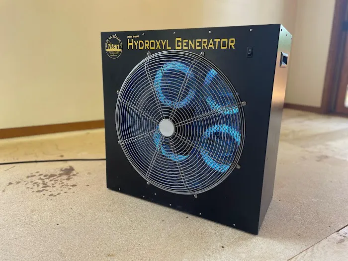 Lakeshore Restoration LLC Picture 4