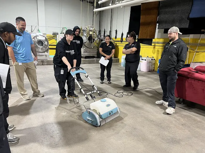 ServiceMaster by McCann – Lima Picture 4