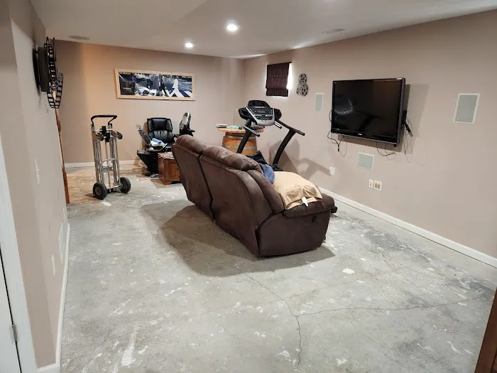 Active LLC Picture 4