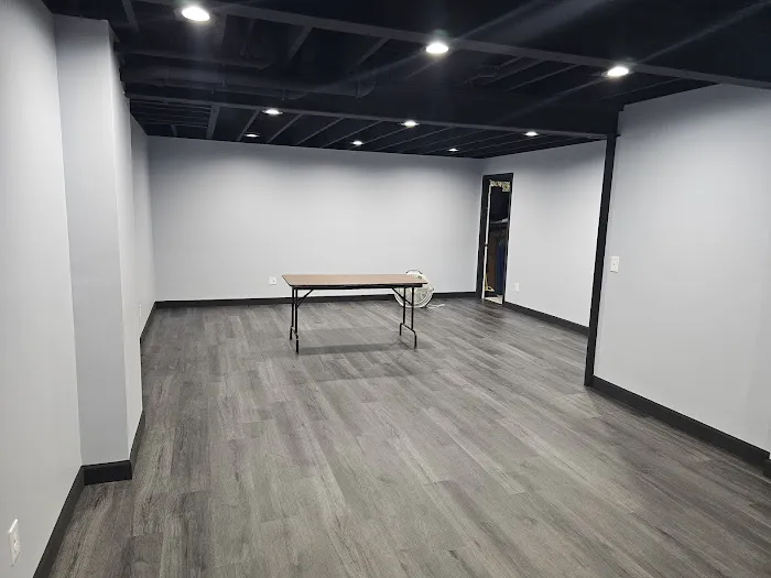 Crown Ambassador Painting Picture 1