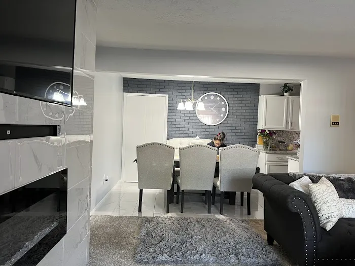 Crown Ambassador Painting Picture 2