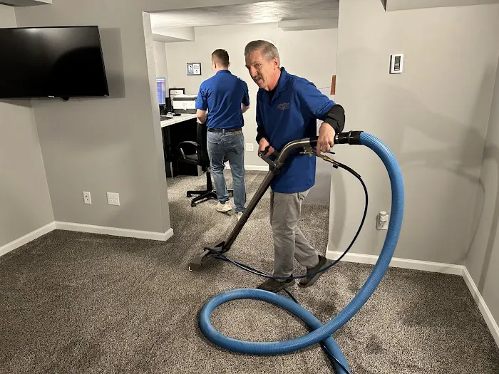 Advanced Carpet Care: Green Bay Carpet Cleaning Picture 4