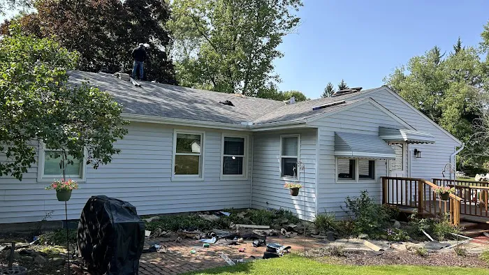 Reliable Roofing & Restoration Picture 1