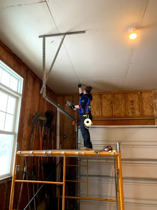 Engine 1 Exterior Cleaning and Remodeling Picture 9