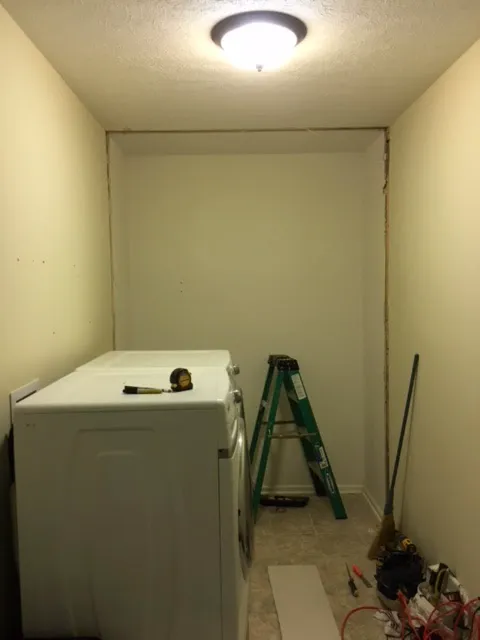 Presto! drywall repair and painting. Picture 1