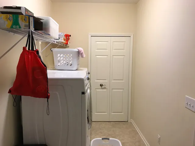 Presto! drywall repair and painting. Picture 6