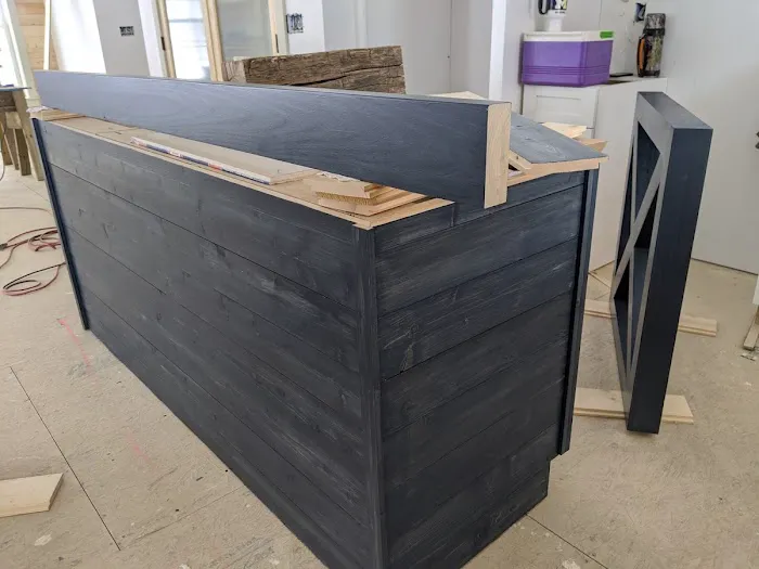 Tacie Painting & Refurbishing Picture 3