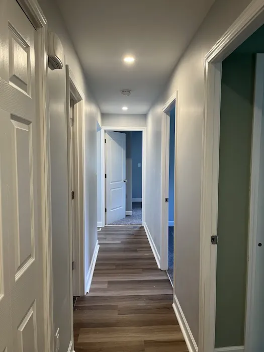 Hays + Sons Picture 2