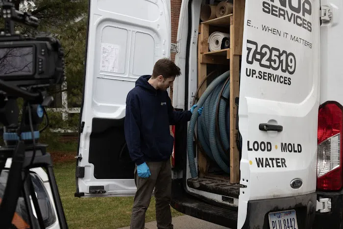 Cleanup Services Picture 3