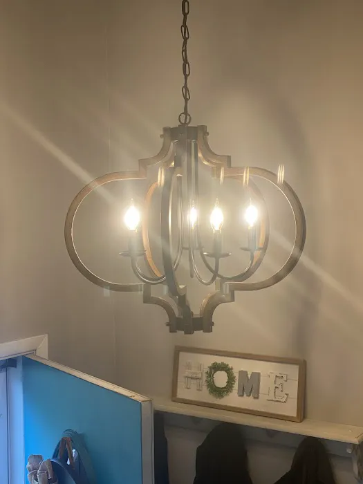 Molo industries Picture 1