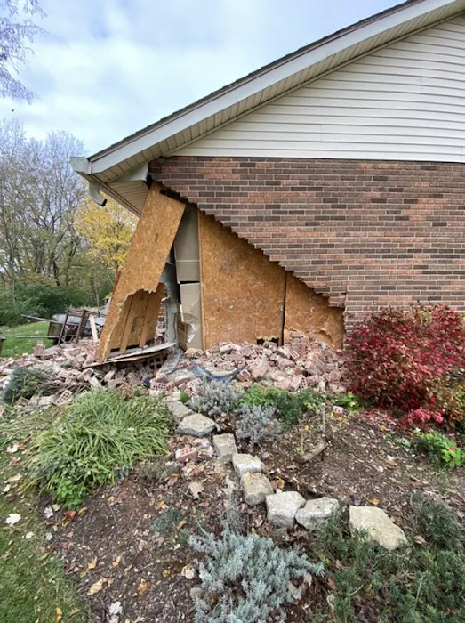 Icon Property Rescue Picture 10